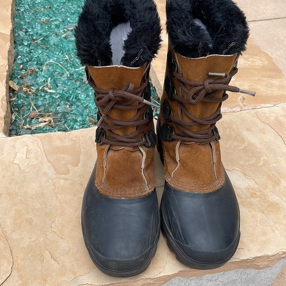 Rei Sorel Snow Boots Size 11 - Picture 5 of 11